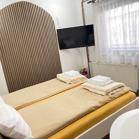 Studio Apartman Sedrenik 塞拉耶佛 外观 照片
